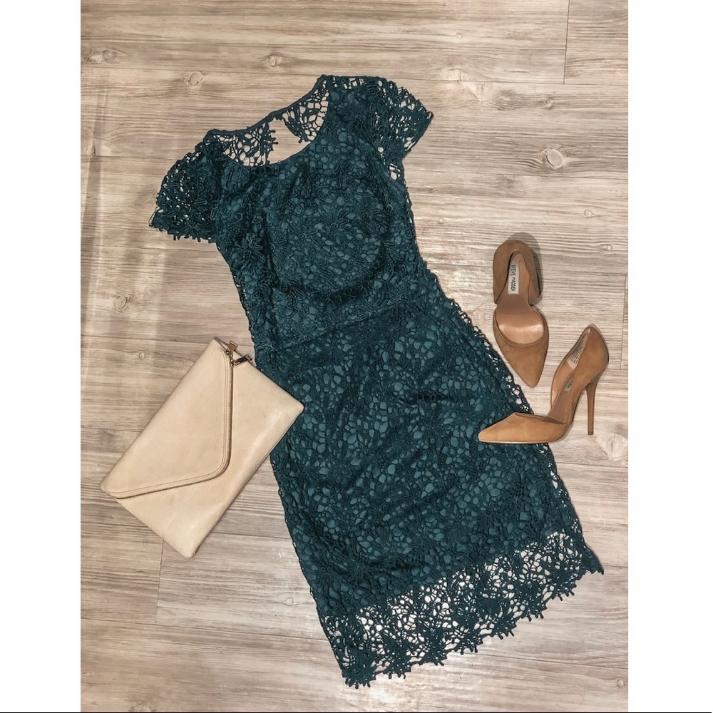 HARPER | Navy Blue Lace Backless Cocktail Dress